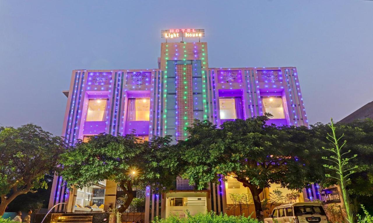 Light House Agra By Park Tree Hotel Exterior photo